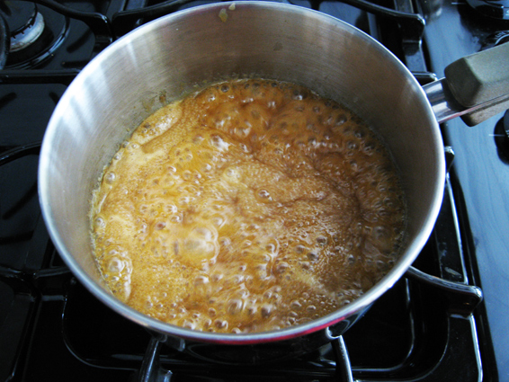 carmel sauce bubbling up